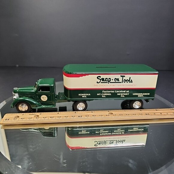 Ertl Snap-On 1948 Diamond T Tractor Trailer Die-Cast Metal Coin Bank Read - Picture 2 of 13